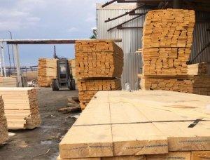 47 mm x 150 mm x 6000 mm KD R/S Heat Treated European spruce Lumber