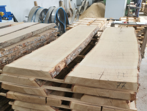 32 mm x 150 mm x 2500 mm Oak Flitch