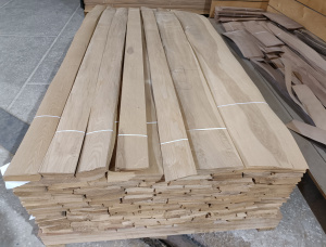 Beech Natural Veneer 2000 mm x 100 mm x 1 mm