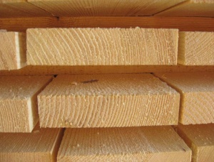 30 mm x 84 mm x 3000 mm  建築材 歐洲赤松 GR