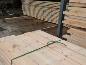 50 mm x 90 mm x 3000 mm  建築材 歐洲赤松 R/S KD