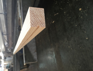 30 mm x 30 mm x 3000 mm  Lamelle Waldkiefer KD