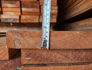 1 1/2 in. x 8 in. x 10 ft.  Plateau de bois Angelim