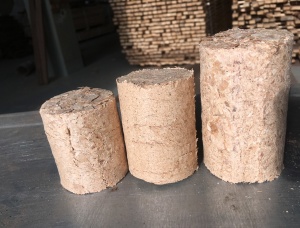 Nestro Wood Briquettes 150 mm x 59 mm x 59 mm