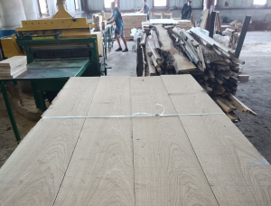 30 mm x 200 mm x 2000 mm GR S4S  Oak Lumber