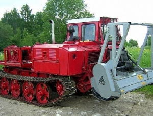 Трелевочный трактор Онежец ТДТ-55