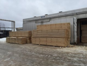 47 mm x 100 mm x 6000 mm European spruce Flitch