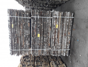 52 mm x 450 mm x 4100 mm 毛邊板 桦木