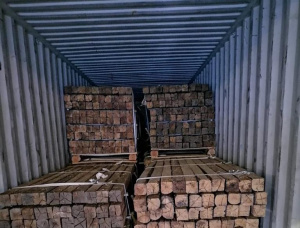 40 mm x 250 mm x 5400 mm AD S4S Heat Treated Eucalyptus Lumber
