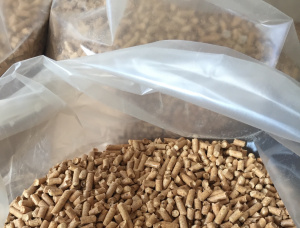 Holzpellets  Waldkiefer 6 mm x 15 mm