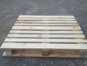 Scots Pine Chemical Pallet (CP) 1114 mm x 1114 mm x 145 mm