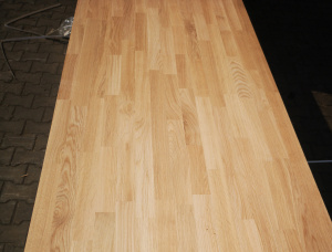 Oak Finger Jointed (Discontinuous stave) Furniture panel 40 mm x 720 mm x 3000 mm