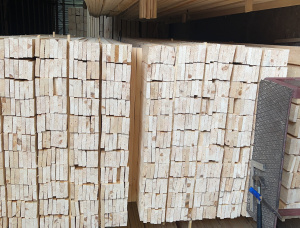 22 mm x 120 mm x 4000 mm Hitzebehandelt Eingefasstes Brett Kiefer