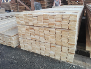22 mm x 100 mm x 5000 mm KD S4S Heat Treated Spruce-Pine (S-P) Lumber