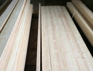 25 mm x 100 mm x 4000 mm KD Heat Treated Spruce-Pine (S-P) Stud