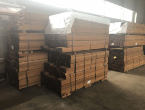 54 mm x 105 mm x 2000 mm  Eingefasstes Brett Teak R/S KD