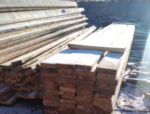 50 mm x 100 mm x 6000 mm  Eingefasstes Brett Waldkiefer S4S AD