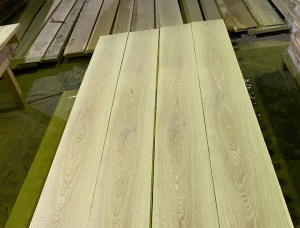 5 mm x 300 mm x 6000 mm KD  Oak Lamella