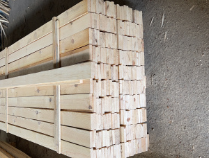 25 mm x 100 mm x 4000 mm Hitzebehandelt Eingefasstes Brett Kiefer