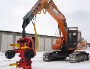 Гусеничные харвестеры Doosan DX 225 LCA