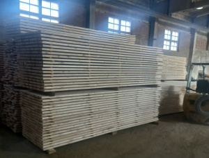 40 mm x 150 mm x 4000 mm KD R/S Heat Treated European spruce Lumber