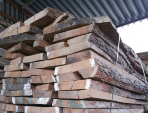 30 mm x 200 mm x 4000 mm KD S4S Heat Treated Oak Lumber