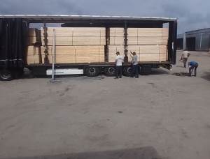 40 mm x 150 mm x 4000 mm KD R/S Heat Treated European spruce Lumber