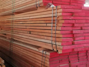75 mm x 200 mm x 4000 mm KD S1S1E  Meranti, dark red (Nemesu, Seraya red) Lumber