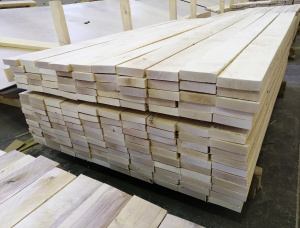 24 mm x 100 mm x 1000 mm  建築材 桦木 R/S KD