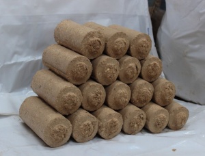 SPF Nestro Briquettes 85 mm x 85 mm x 300 mm