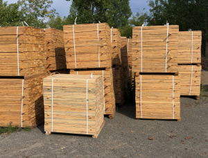 20 mm x 88 mm x 4000 mm  Eingefasstes Brett Waldkiefer S2S AD