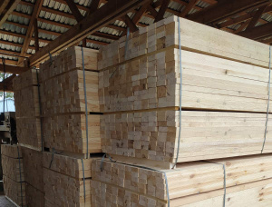 50 mm x 150 mm x 6000 mm  Eingefasstes Brett Waldkiefer R/S KD