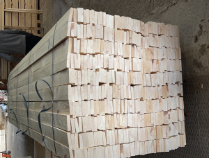 25 mm x 200 mm x 4000 mm Hitzebehandelt Eingefasstes Brett Kiefer
