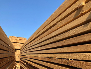 32 mm x 150 mm x 6000 mm  建築材 西伯利亚落叶松 S4S GR