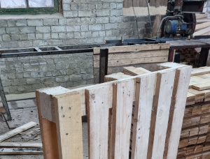 European larch Wooden Pallet 1200 mm x 800 mm x 145 mm