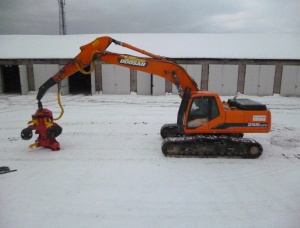 Гусеничные харвестеры Doosan DX 225 LCA