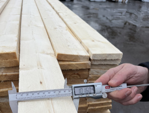 19 mm x 100 mm x 4000 mm  建築材 云杉 - 松 R/S KD