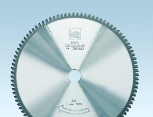 Saw blade