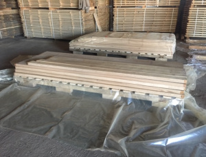 32 mm x 150 mm x 3000 mm KD S2S Heat Treated Oak Lumber