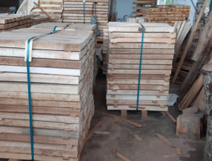 50 mm x 150 mm x 1250 mm KD S4S Heat Treated Balsa tree Lumber