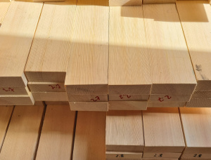 Siberian Pine Glued window scantlings 82 mm x 86 mm x 1600 mm