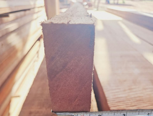 1 1/2 in. x 8 in. x 10 ft.  Plateau de bois Angelim
