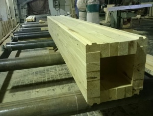 Sibirische Fichte 400 mm x 400 mm x 13 m
