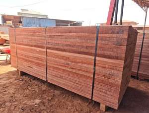 70 mm x 160 mm x 2500 mm KD S4S  Sapelli (Sapele, Aboudikro, Penkwa, Lifaki) Lumber