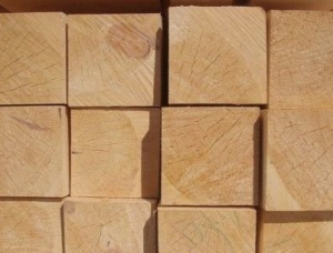 75 mm x 75 mm x 3000 mm KD  Spruce-Pine (S-P) Stud