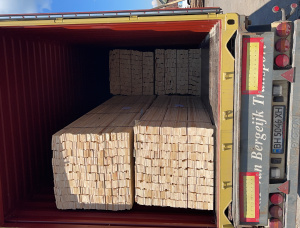 25 mm x 125 mm x 4000 mm Hitzebehandelt Eingefasstes Brett Kiefer