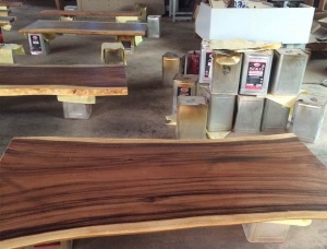 60 mm x 1800 mm x 1800 mm Acacia Slab