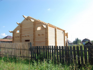 Rounded log house Spruce-Pine (S-P) 260 m<sup>2</sup>