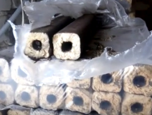 Pini-Kay Wood Briquettes 65 mm x 65 mm x 230 mm