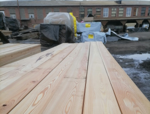 25 mm x 150 mm x 6000 mm KD S4S Heat Treated Siberian Larch Lumber